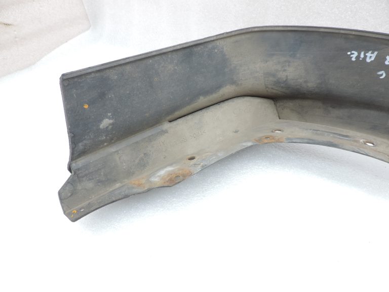 Mitsubishi Pajero V74W V75W V78W Aizmugurējā bampera apšuvums kreisais MR478781