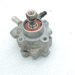 OE Mitsubishi L200 K64T K74T 2,5TD 4D56 stūres pastiprinātāja sūknis MR374897