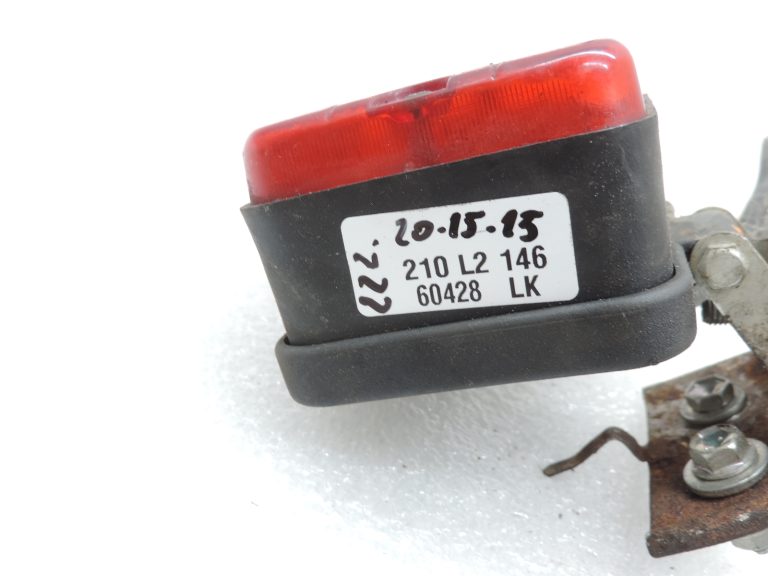 AFTERMARKET Mitsubishi L200 K7 K6 aizmugurējais miglas lukturis MR296241