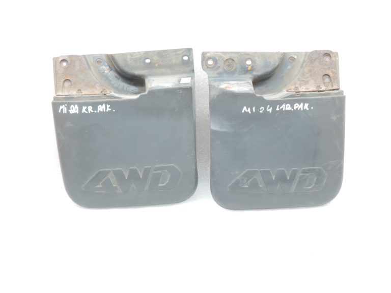 Mitsubishi L200 K74T K75T aizmugurējie dubļu aizsargi (kreisais + labais) MR109291 MR109292