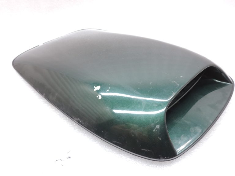 Mitsubishi L200 K64T K74T motora pārsega gaisa ieplūdes atvere MR144837 Hood air scope