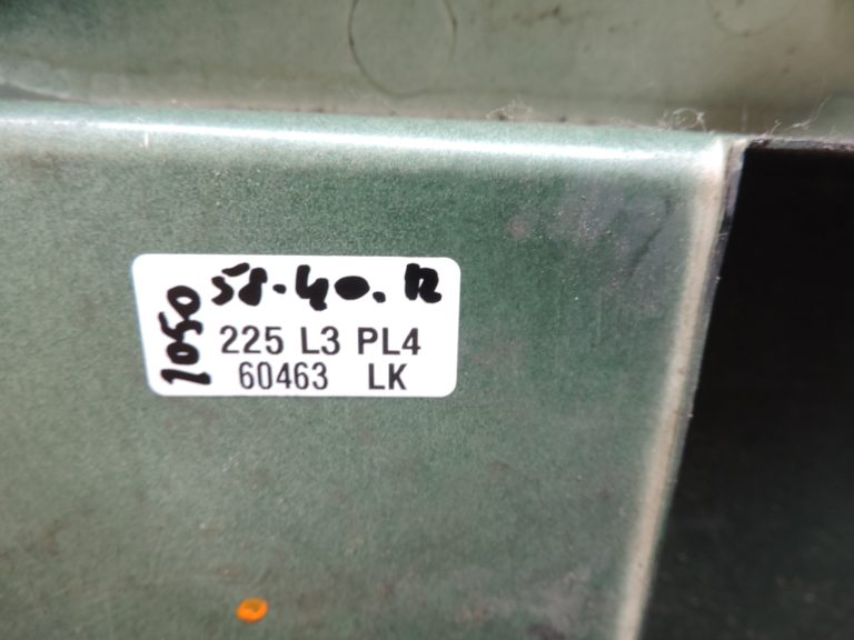 Mitsubishi L200 K64T K74T motora pārsega gaisa ieplūdes atvere MR144837 Hood air scope