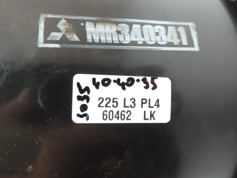 Mitsubishi L200 K64T K74T gaisa filtra kārba MR340341