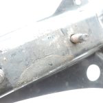 Mitsubishi L200 K64T K74T K75T priekšējā labās puses bufera kronšteins MR533782
