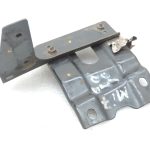Mitsubishi L200 K64T K74T K75T priekšējā labās puses bufera kronšteins MR242624