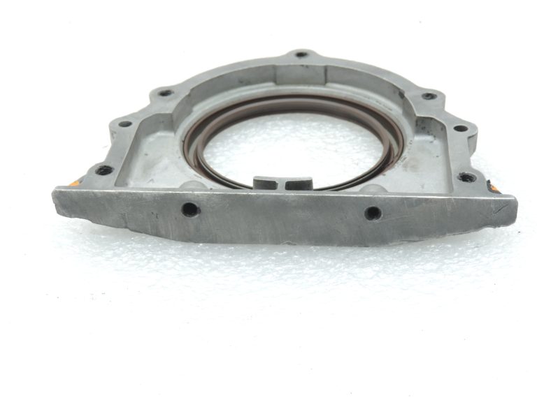 Mitsubishi 2,5TD 4D56 kloķvārpsta, aizmugurējais kloķvārpstas korpusa vāks MD024509