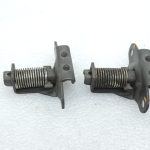 Mitsubishi L200 K62T K64T K74T K75T bagāžnieka durvju fiksators MR143291 MR143292