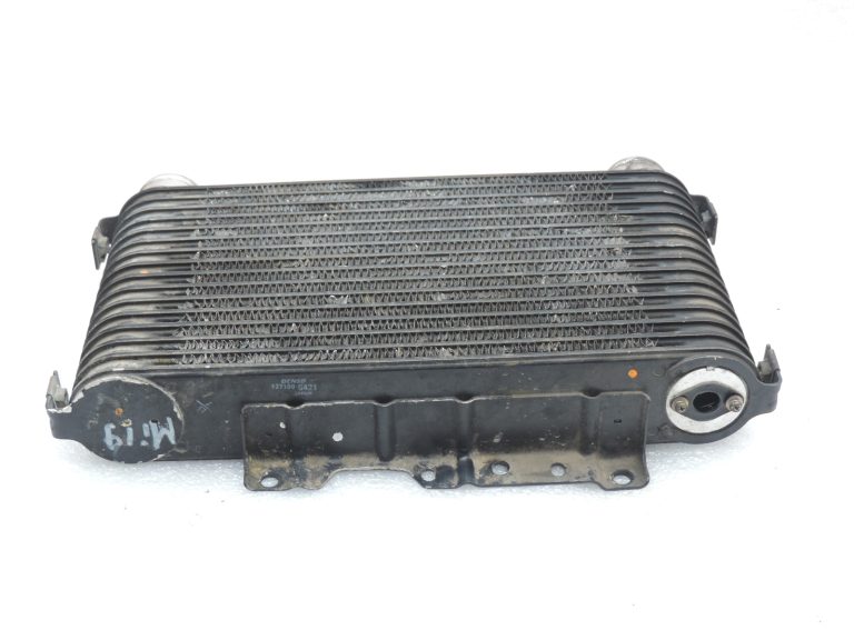 Mitsubishi L200 2,5TD 4D56 K74T V46W V44W V26W starpdzesētājs MD158600