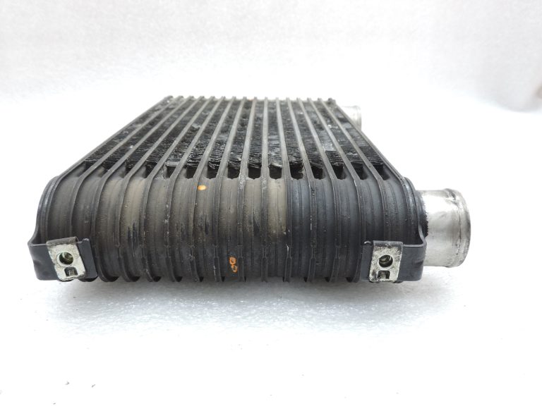 Mitsubishi L200 2,5TD 4D56 K74T V46W V44W V26W starpdzesētājs MD158600