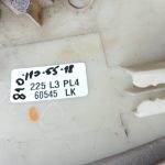Mitsubishi L200 K74T aizmugurējais labais spārna apvalks MR109306