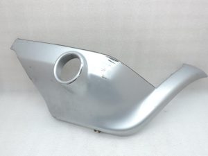 Mitsubishi L200 K74T priekšējā bufera apakšējais kreisais stūris MZ313239