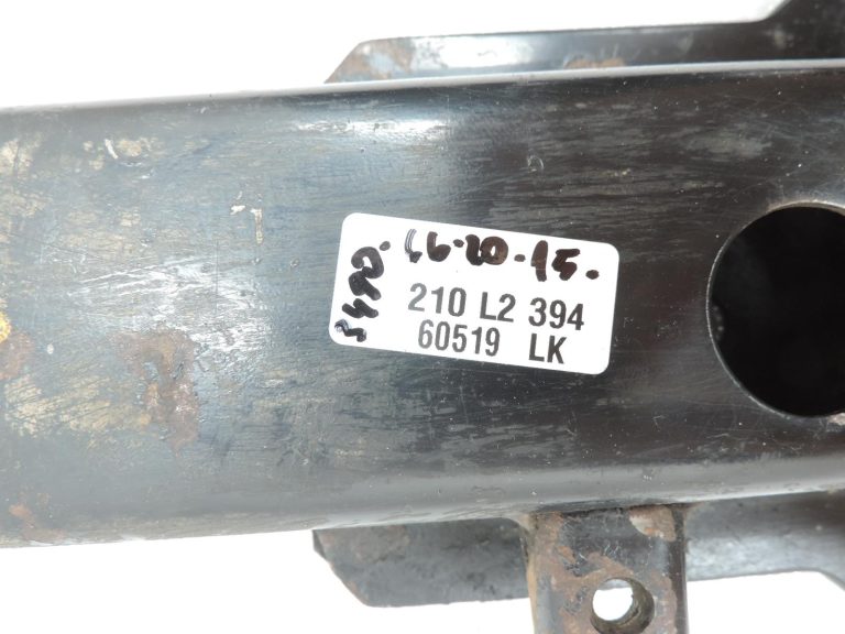 Mitsubishi L200 2,5TD 4D56 K74T K75T pārnesumkārbas šķērssija MB891751