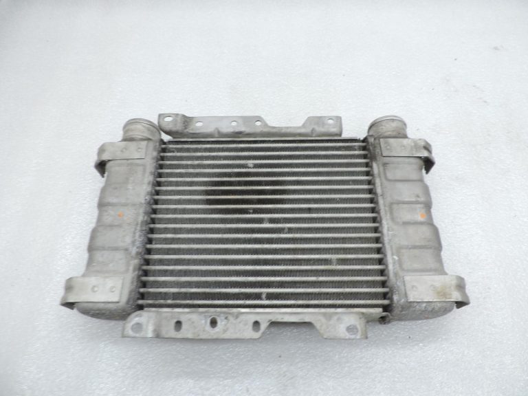 Mitsubishi L200 2,5TD 4D56 K64T K74T starpdzesētājs 1530A018 Intercooler