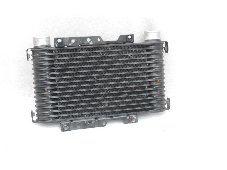 Mitsubishi L200 2,5TD 4D56 K64T K74T V44W starpdzesētājs (Intercooler) MR552982