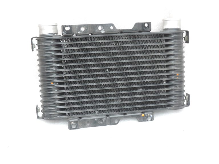 Mitsubishi L200 2,5TD 4D56 K64T K74T V44W starpdzesētājs (Intercooler) MR552982