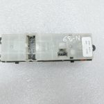 Oriģināls „Nissan Navara II D40“ logu pacēlāja slēdzis priekšā pa kreisi 254015X01D