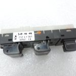 Oriģināls „Nissan Navara II D40“ logu pacēlāja slēdzis priekšā pa kreisi 254015X01D