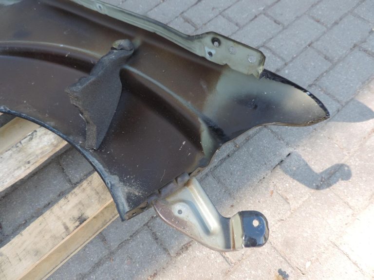 Nissan Navara II D40 priekšējais kreisais spārns, Ferbe GN0, melns, F31014X0MA