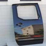Nissan Navara II D40 aizmugurējā labā durvja rokturis GN0, melns 82101EB30J