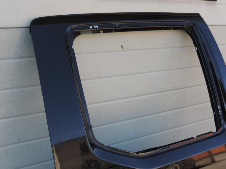Nissan Navara II D40 aizmugurējā labā durvja rokturis GN0, melns 82101EB30J
