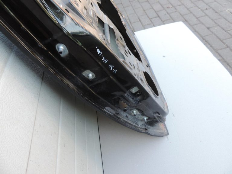 Nissan Navara II D40 aizmugurējā labā durvja rokturis GN0, melns 82101EB30J