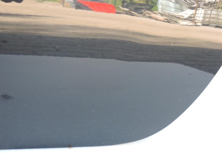 Nissan Navara II D40 aizmugurējā kreisā durvju rokturis GN0, melns 82101EB30J