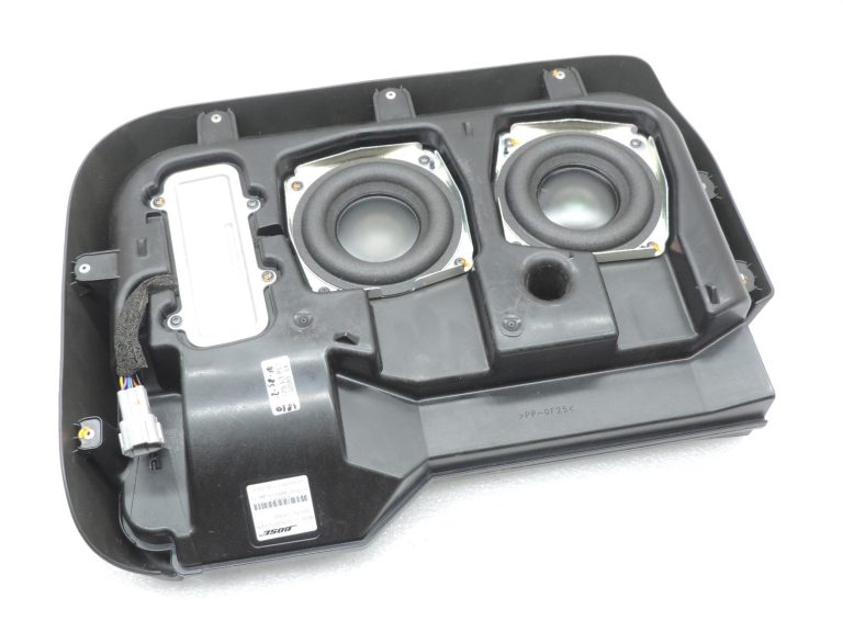 Nissan Navara II D40 Bose basu subwooferis 281705X00A
