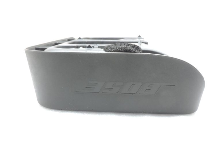 Nissan Navara II D40 Bose basu subwooferis 281705X00A
