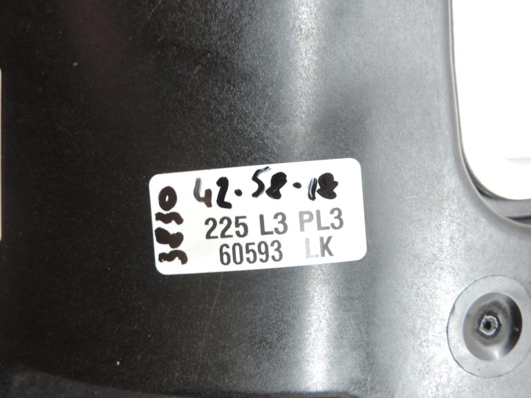 Nissan Navara II D40 Bose basu subwooferis 281705X00A