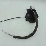 OE Nissan Navara II D40 aizmugurējās labās puses durvju slēdzene 82500EB305