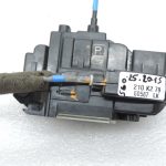OE Nissan Navara II D40 aizmugurējās labās puses durvju slēdzene 82500EB305