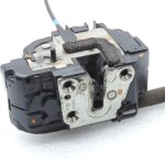OE Nissan Navara II D40 aizmugurējās labās puses durvju slēdzene 82500EB305