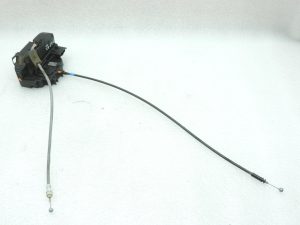 OE Nissan Navara II D40 aizmugurējās kreisās durvis slēdzene 82501EB30D