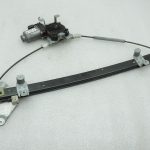 OE Nissan Navara II D40 priekšējā kreisā loga pacēlājs ar motoru 807014X00E