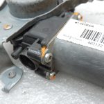 OE Nissan Navara II D40 priekšējā labā loga pacēlājs ar motoru 807004X01C