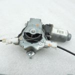 OE Nissan Navara II D40 aizmugurējā kreisā loga pacēlājs ar motoru 827013X30A