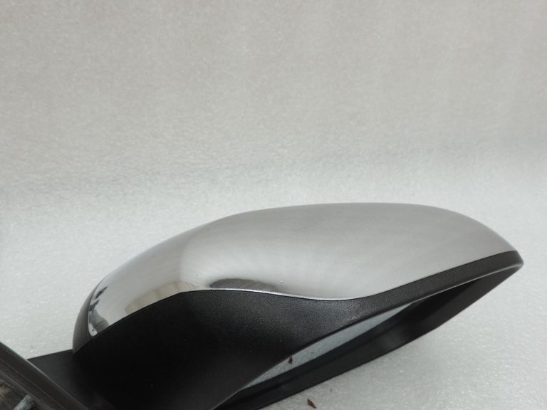 Nissan Navara II D40 labais ārējais spogulis, hromēts, ar pagrieziena rādītāju 963014X11A