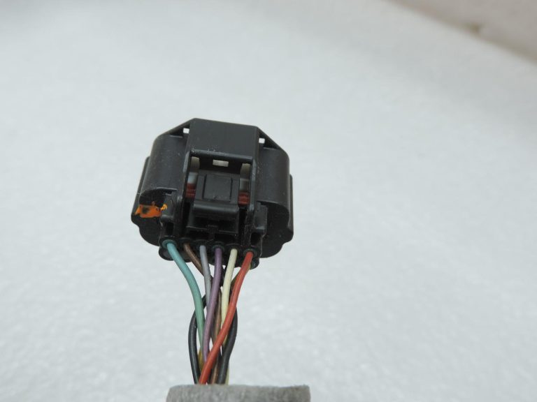 Nissan Navara II D40 labais ārējais spogulis, hromēts, ar pagrieziena rādītāju 963014X11A