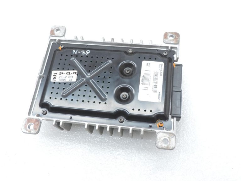 Nissan Navara II D40 Bose audio pastiprinātājs 280605X50A Audio Amplifier