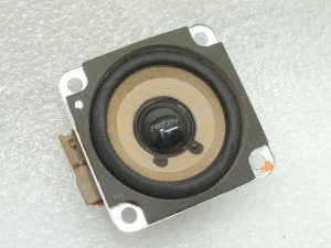 BOSE skaļruņi priekšējā paneļa montāžai Nissan Navara II 4x4 28154EB50A