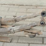 Aizmugurējā ass – Šasija (pakaļdaļa) – Aizmugurē lāgas/Resori