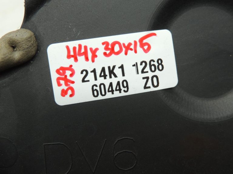 Volvo V40 CC S80 V70 1.6D D4162T zobainās siksnas aizsargpārsegs 31370539 oriģināls