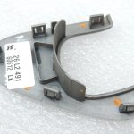 Nissan Navara II D40 durvju roktura apvalks, kreisā puse 806835X00B
