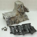 Oriģināls „Nissan Navara D40M“ eļļas karteris OE 1111000Q1E 3.0 V6 V9X LE
