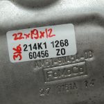 Volvo V40 Cross Country 1.6 D2 aizmugurējā siltuma aizsargplāksne ar turbokompresoru 30757841