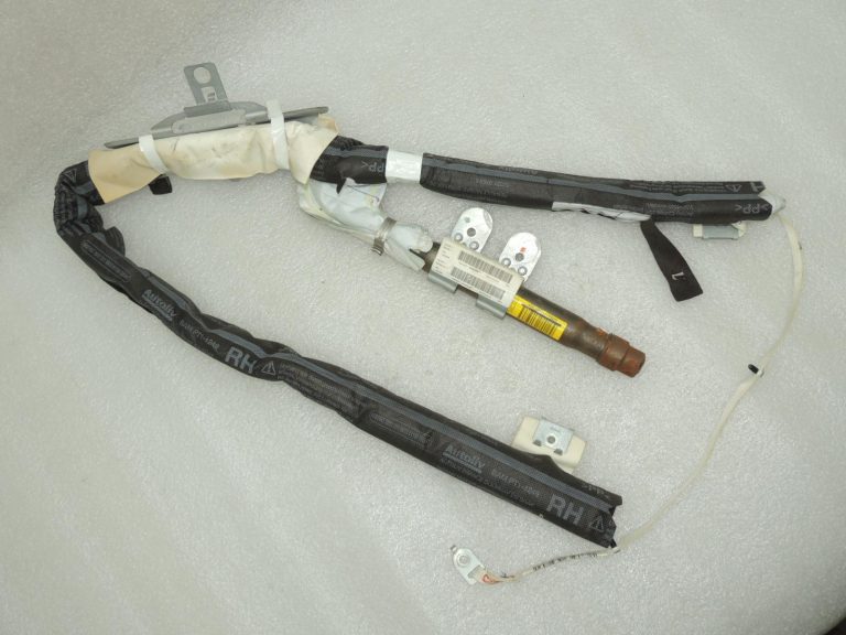 Oriģināls „Nissan Navara D40“ gaisa spilvens, salona apdare, labajā pusē (pasažiera pusē), 985P04X00B