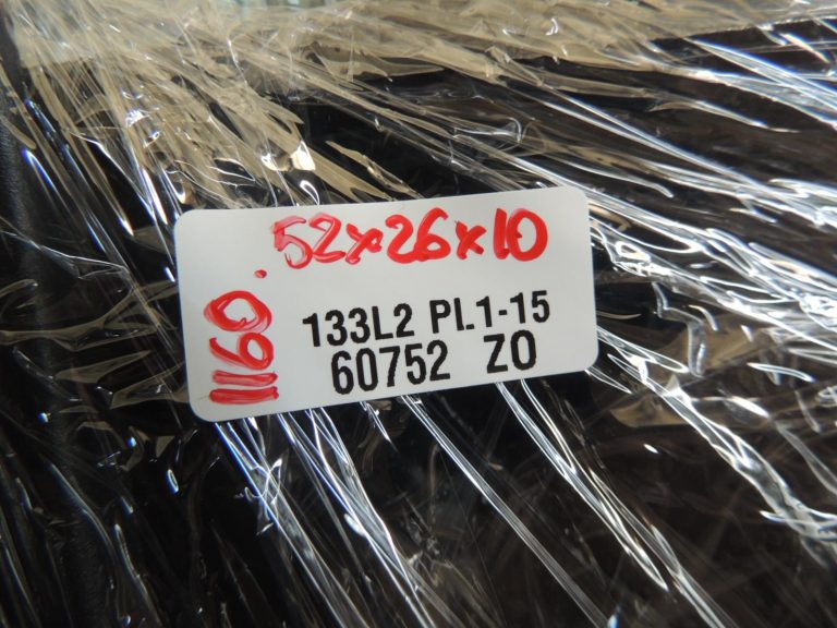 Oriģināls „Nissan Navara D40M“ aizmugurējās labās puses durvju stikls (OE 82262EB320) 3.0 dCi V6