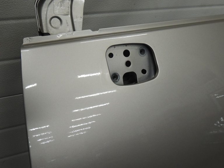 Renault Grand Scenic III priekšējās kreisās durvis Krāsa TED11 Priekšējās kreisās durvis