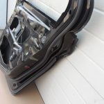 BMW 5. sērijas F10 Sedans Aizmugurējās labās durvis Aizmugurējās labās durvis Krāsa Melna 2 668