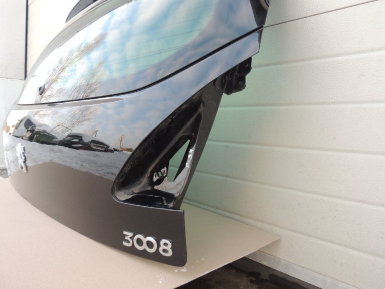 Peugeot 3008 I durvis aizmugurējās durvis aizmugurējās durvis bagāžnieka vāks krāsa KTV Black Perla
